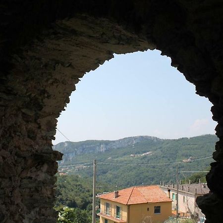 Appartement La Casetta Di Graziella à Vezzi Portio Extérieur photo
