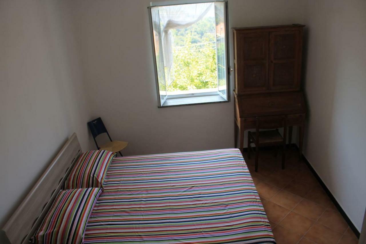 Appartement La Casetta Di Graziella à Vezzi Portio Extérieur photo